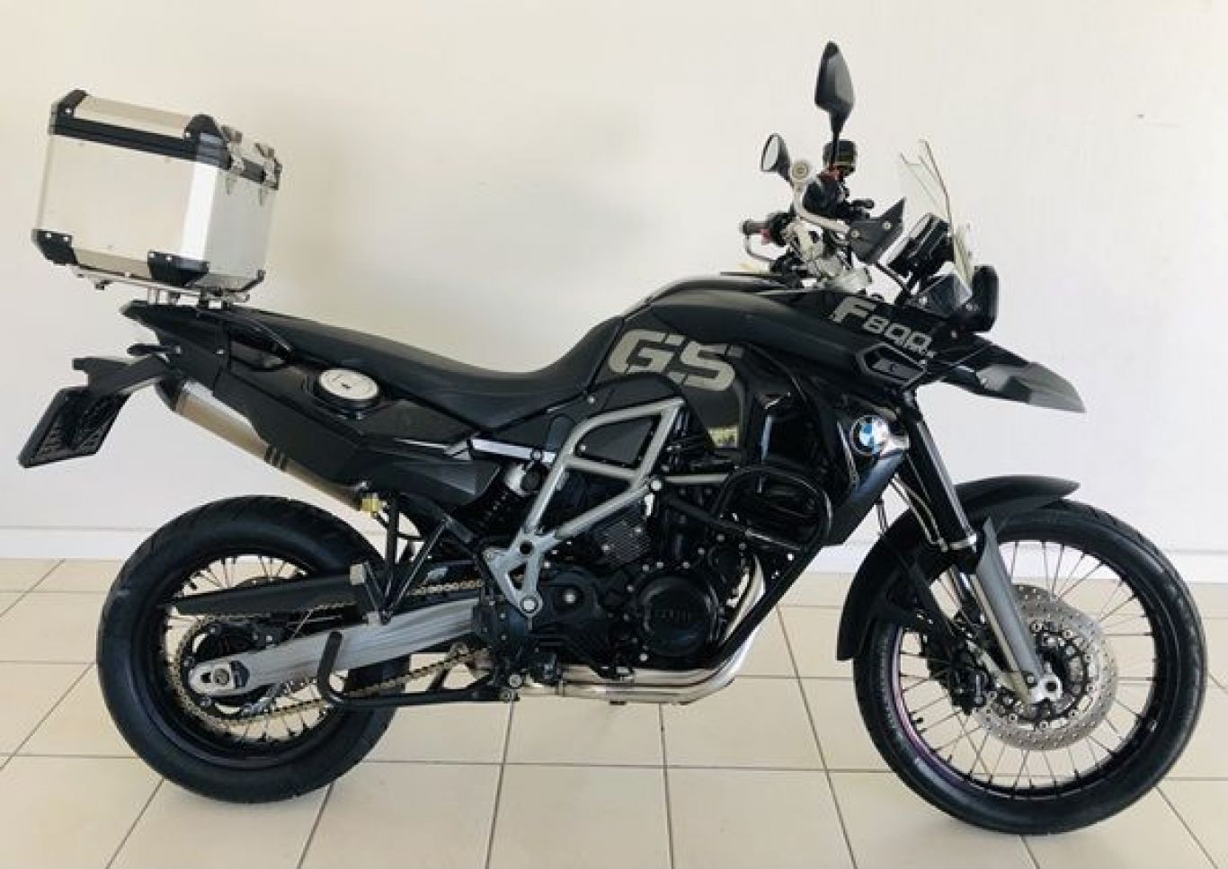 Bmw gs 800 on sale triple black