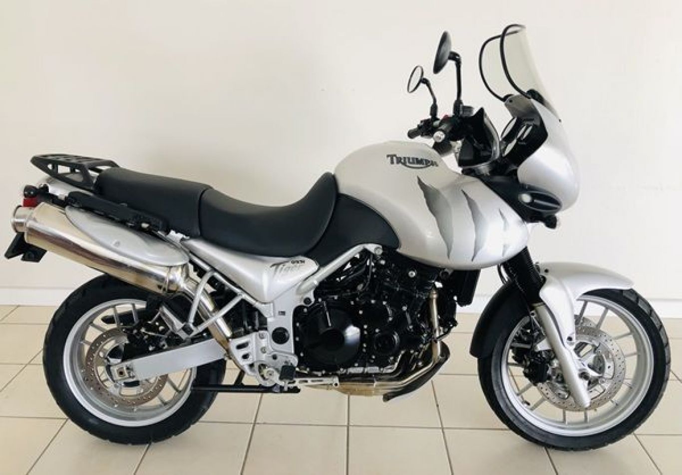 2001 triumph tiger store 955i for sale